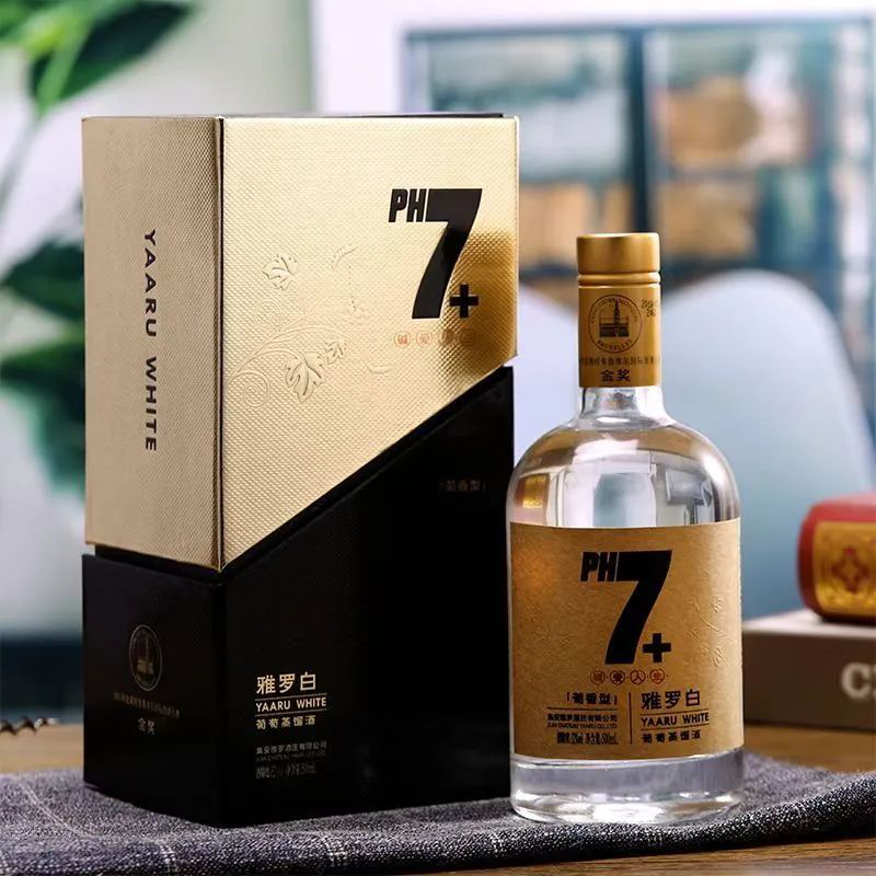 3雅羅之花，酒中奇葩——雅羅白榮獲IWGC銀獎(jiǎng) 2-2330.png